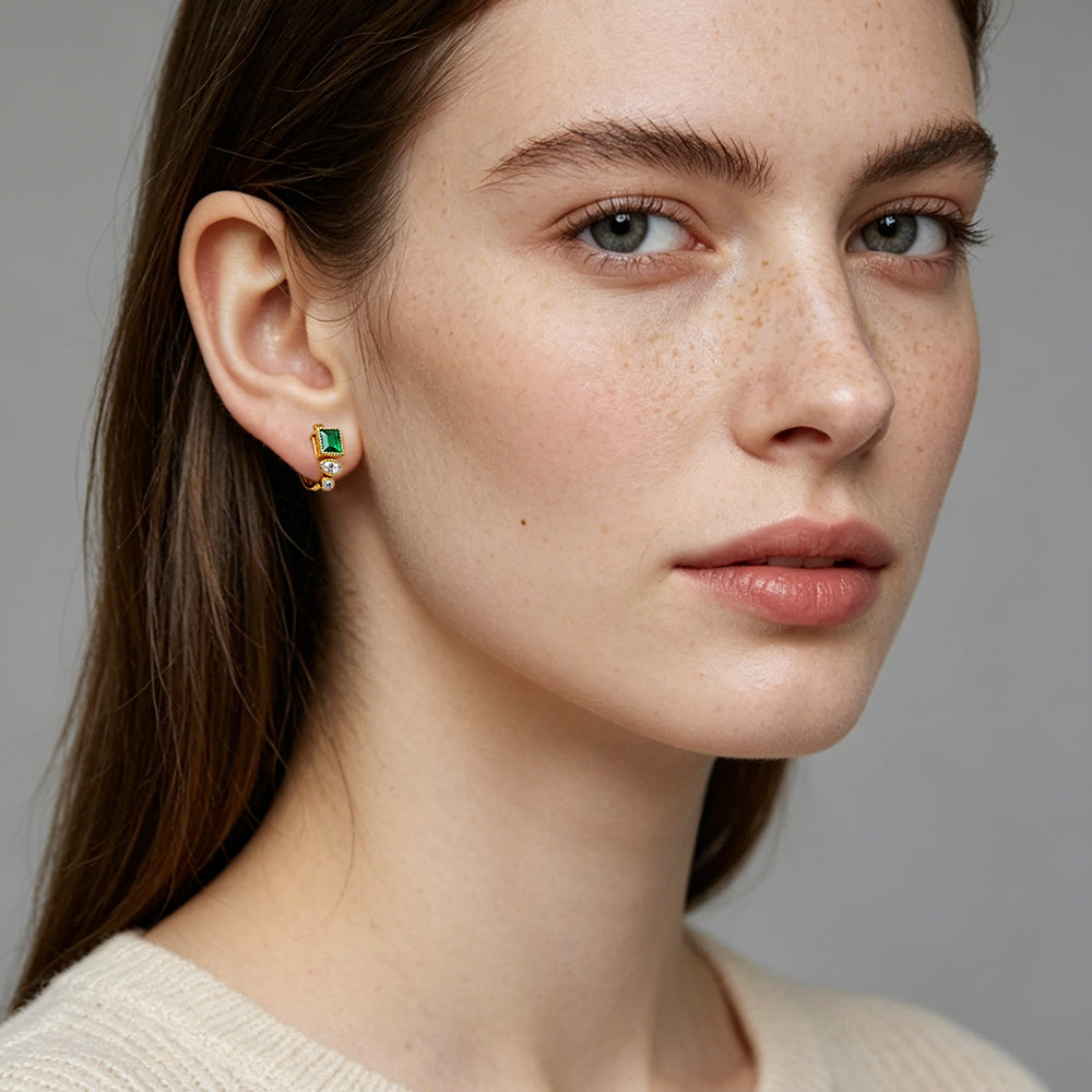 Emerald Green Color Mood Stud Earrings | Delicate Fashion Jewelry for Women