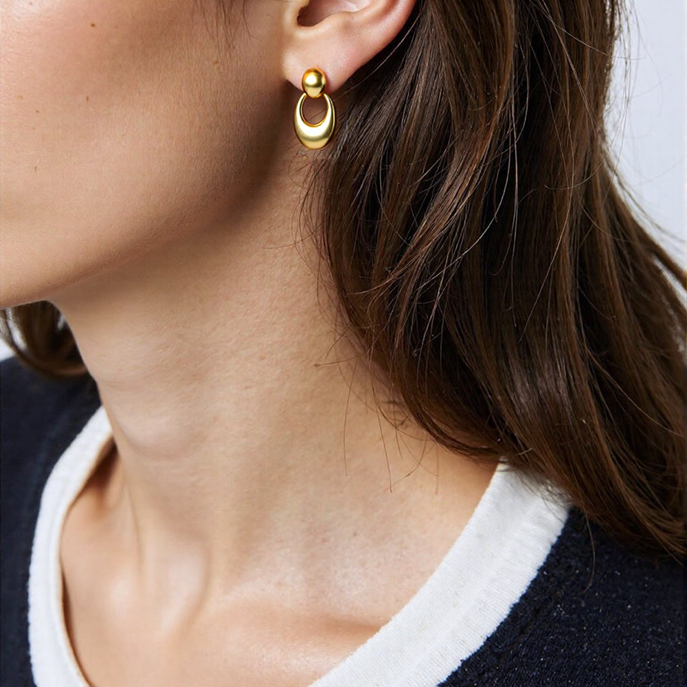 Soft Balance Drop Earrings
