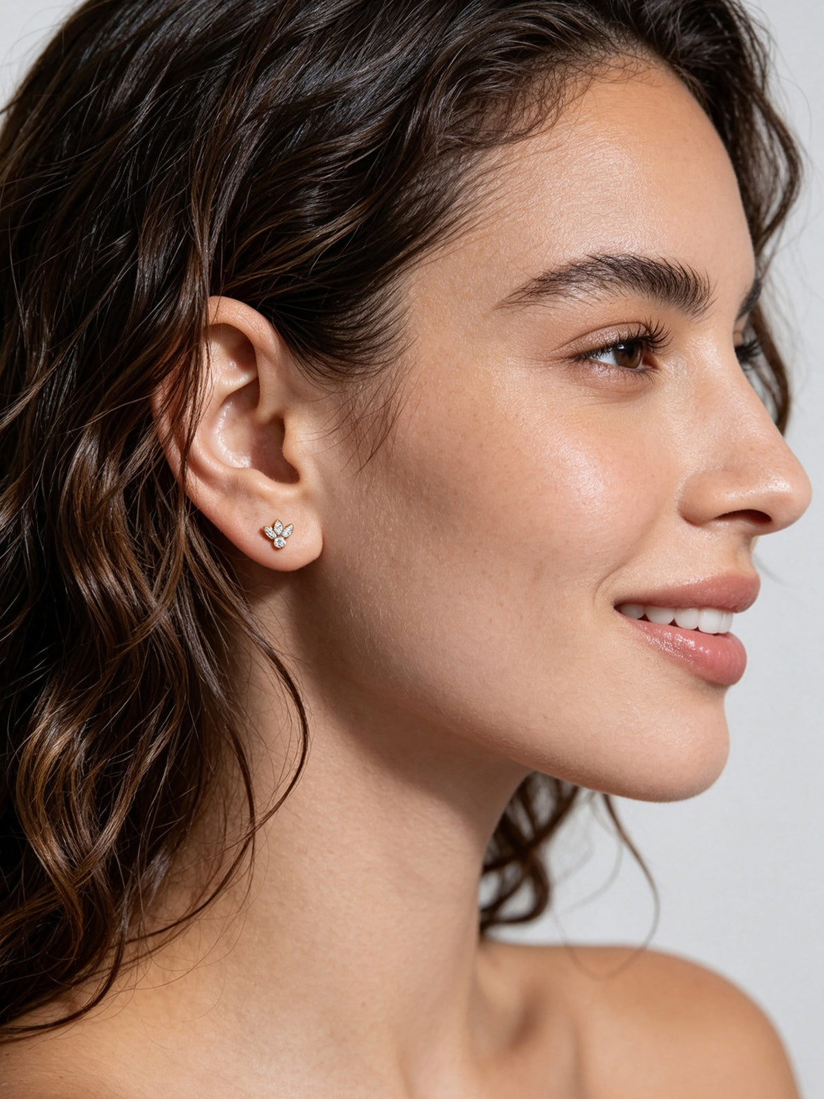 Marquise Four-Petal Stud Earrings – Image 5