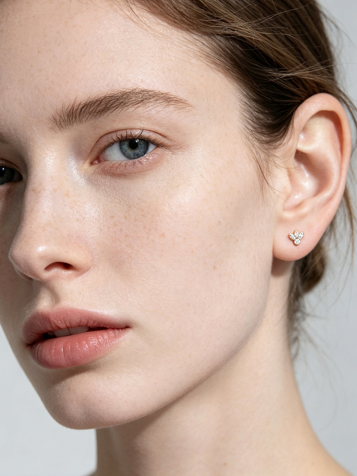 Marquise Four-Petal Stud Earrings – Image 6