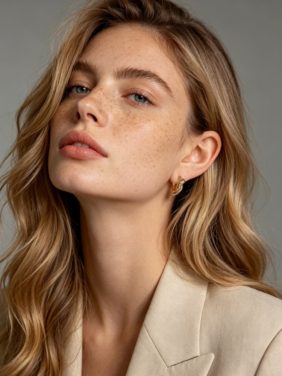 Twist Knot Hoop Earrings